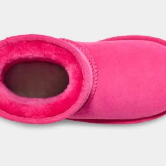 UGG Kids’ Classic II Boot - Picture 5 of 6